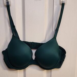 PINK Victoria's Secret 36C Dark Green Wear Everywhere Push-Up Bra